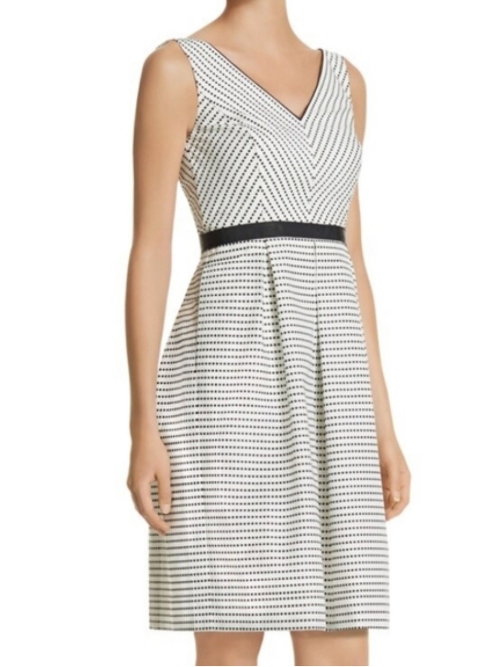 WHBM Sleeveless V-Neck Black & White Fit-and-Flare Dress. Size 2. Like new!